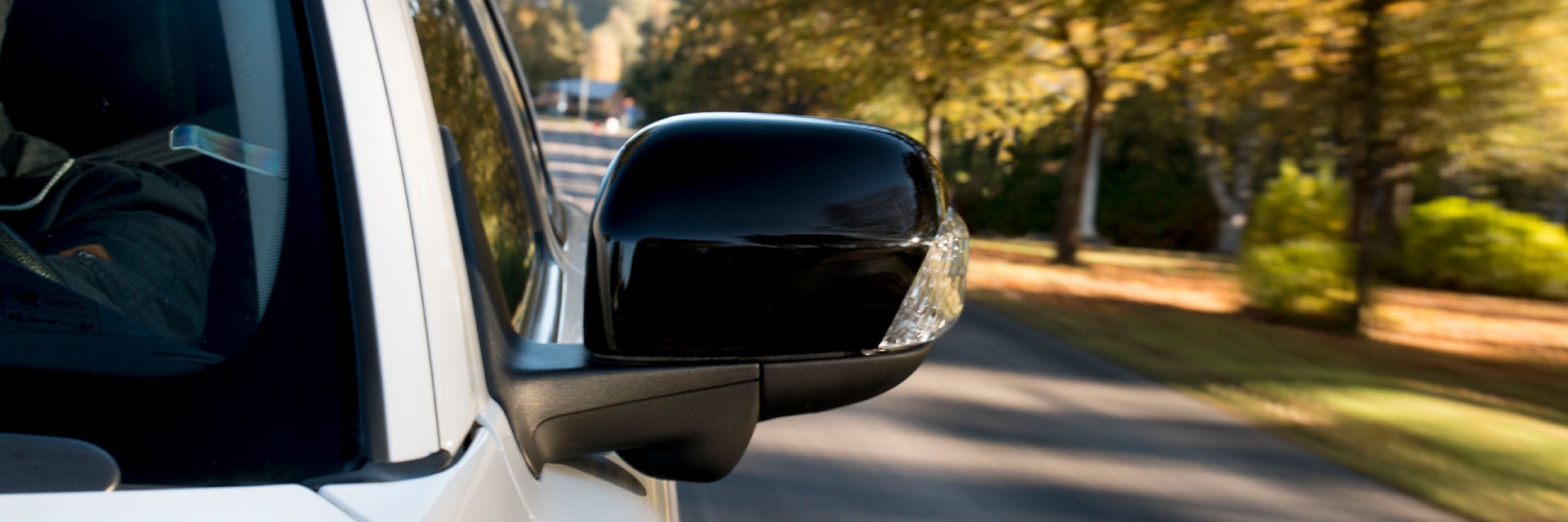 BACKSPEGELKÅPOR TILL VOLVO XC70 00-07