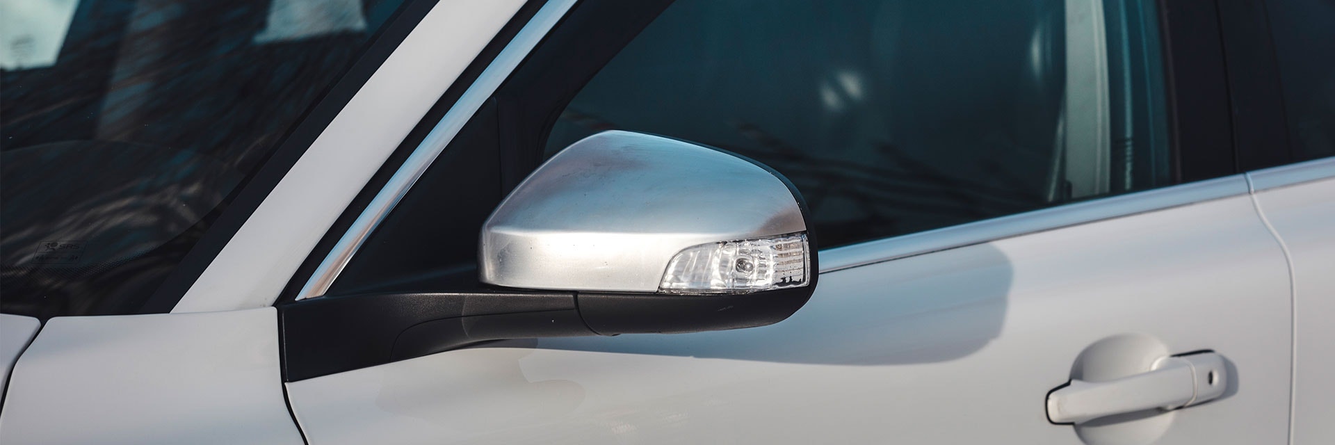 BACKSPEGELKÅPOR TILL VOLVO V70 08-16