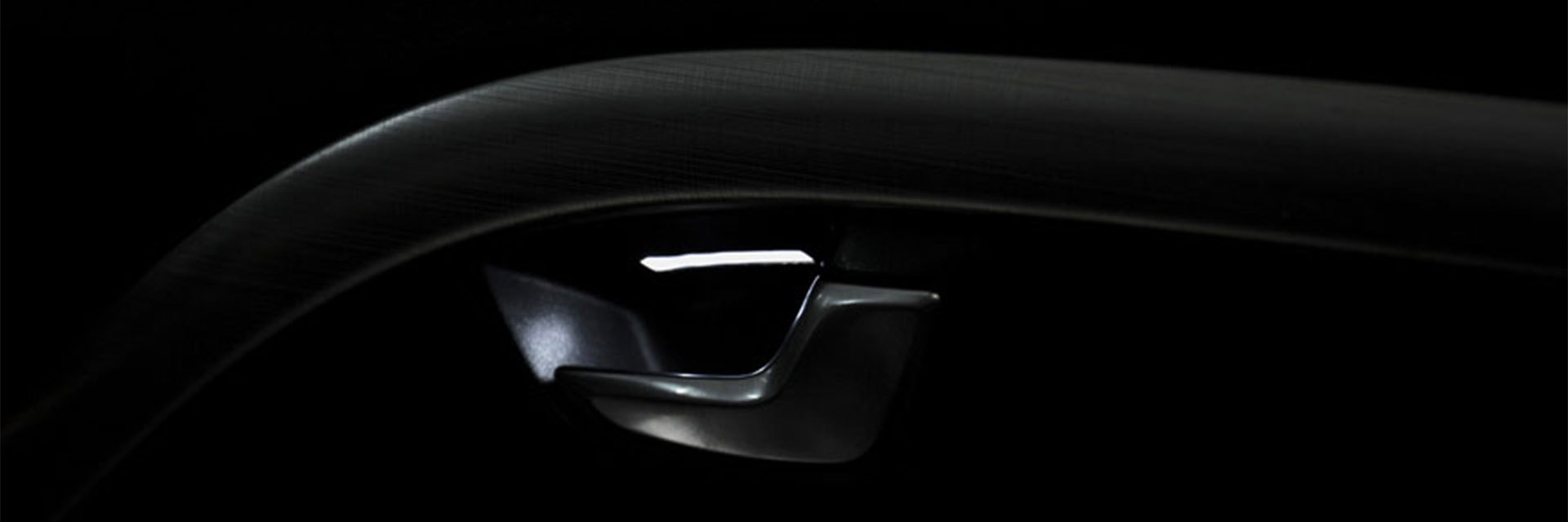 INNERHANDTAGSBELYSNING TILL VOLVO