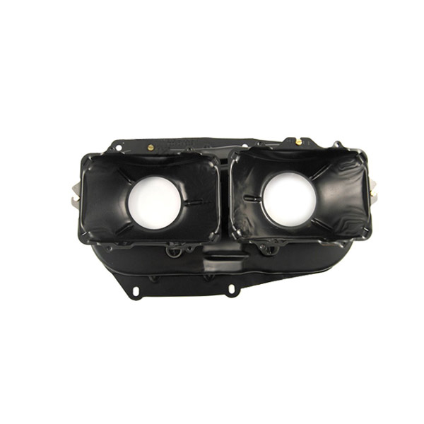 USA-ajovalokehys Volvo 240, 242, 244, 245, 262, oikea