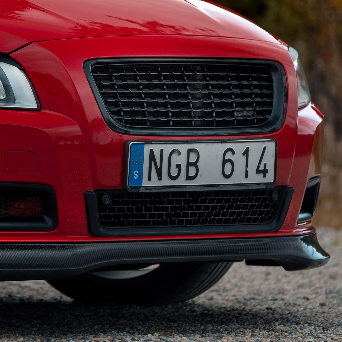 Blanksvart dekorlist till Volvo V70, 08-13 - Image 1