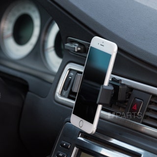 Telefonhållare till Volvo S80, V70, XC70. för luftutblås