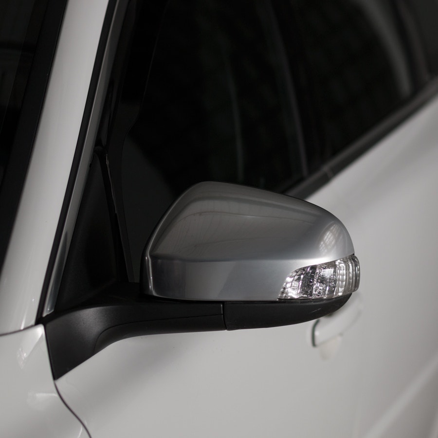 Mattkromade backspegelkåpor till Volvo S40, V40, V50, C30, C70. S80, V70 Med stora spegeln - Image 0