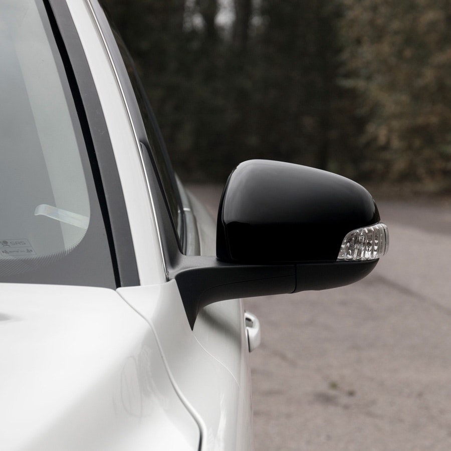 Blanksvarta backspegelkåpor till Volvo S40, V40, V50, C30, C70, S80, V70 Med stora spegeln - Image 3